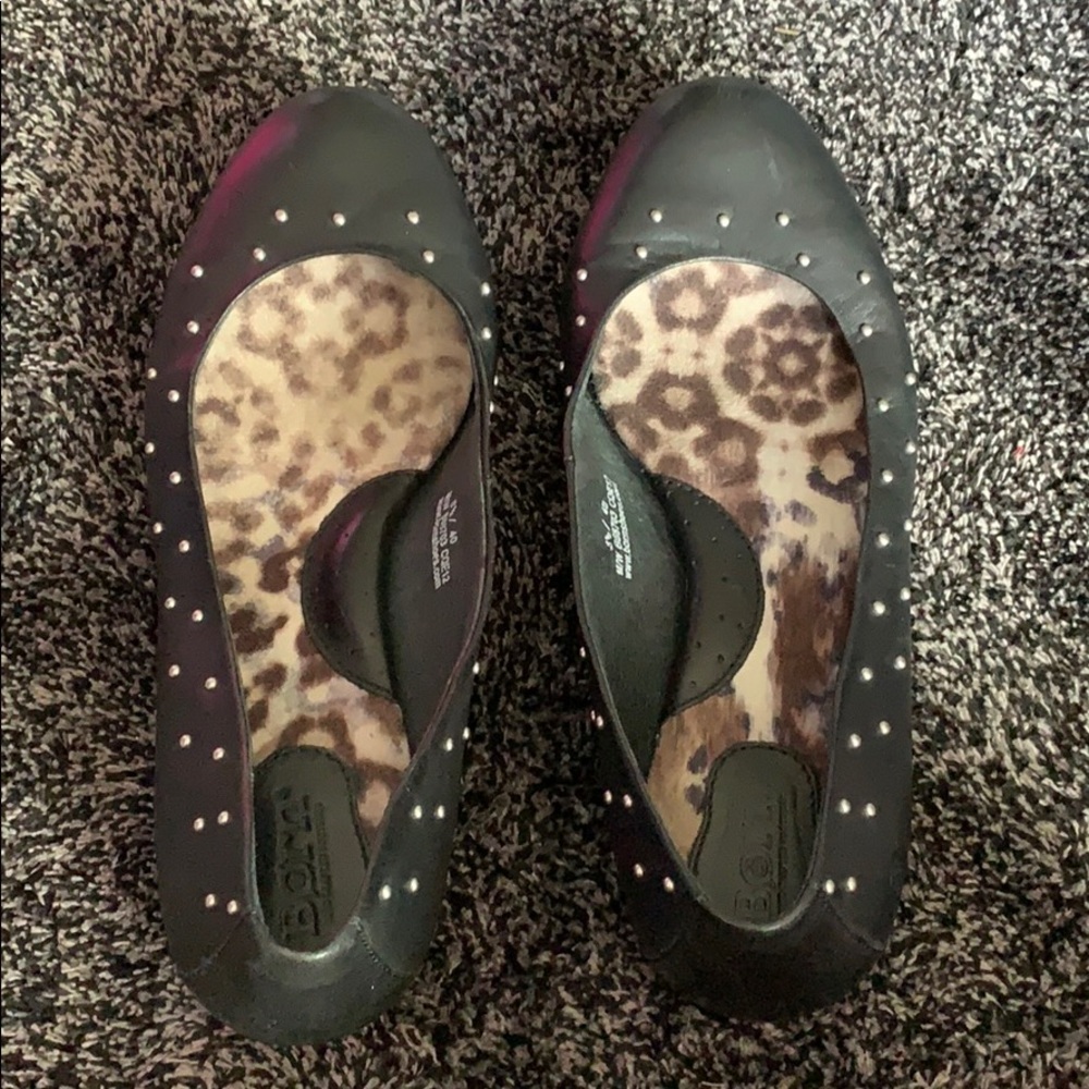 Black Flats